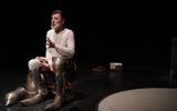 Don Q - Opposable Thumb Foto Varvara Stojan.1